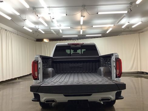 New 2026 GMC Sierra 1500 Denali Ultimate image 9