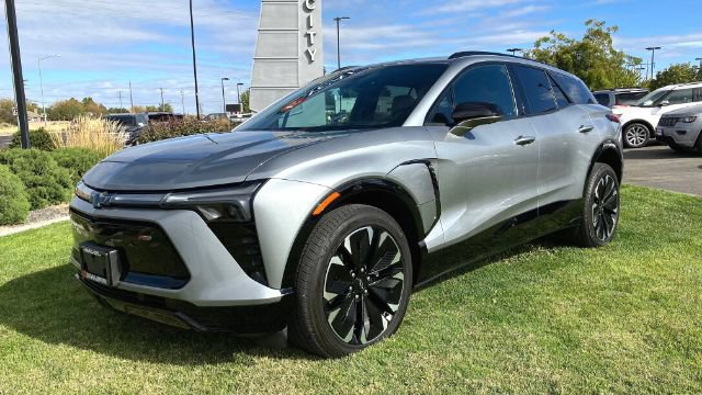 Used 2024 Chevrolet Blazer EV RS AWD/4WD image 3