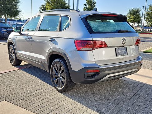 Certified 2024 Volkswagen Taos S image 2