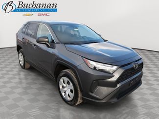 Used 2024 Toyota RAV4 LE video 1