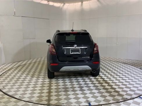 Used 2022 Buick Encore Preferred w/ Safety Package image 7