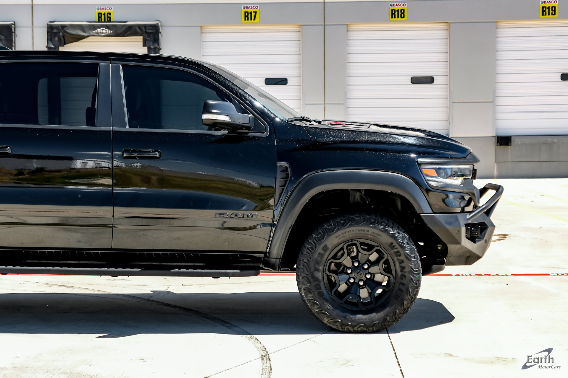 Used 2021 RAM 1500 TRX w/ TRX Level 2 Equipment Group AWD/4WD image 23