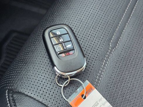 Used 2025 Honda CR-V EX-L image 34