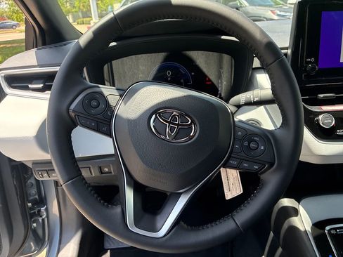 New 2026 Toyota Corolla SE FWD image 19