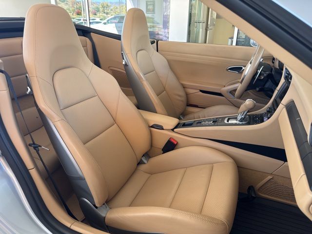 Used 2016 Porsche 911 Carrera GTS RWD image 27