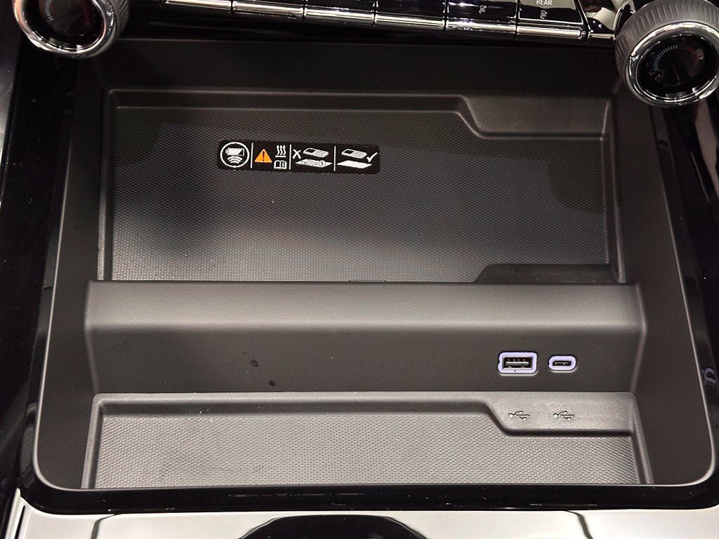 New 2027 Chevrolet Tahoe RST w/ Advanced Technology Package AWD/4WD image 18