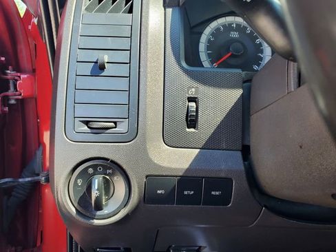 Used 2010 Ford Escape XLT FWD image 19