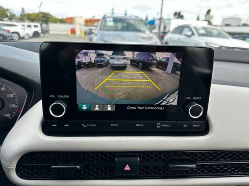 Used 2024 Honda HR-V LX image 23