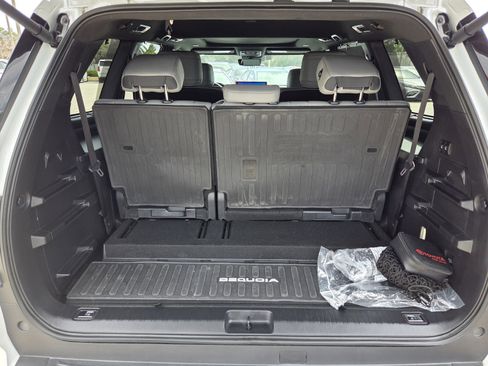 Used 2025 Toyota Sequoia Limited image 10