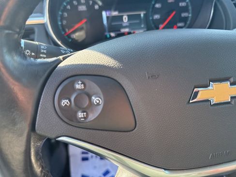 Used 2019 Chevrolet Impala LT image 42