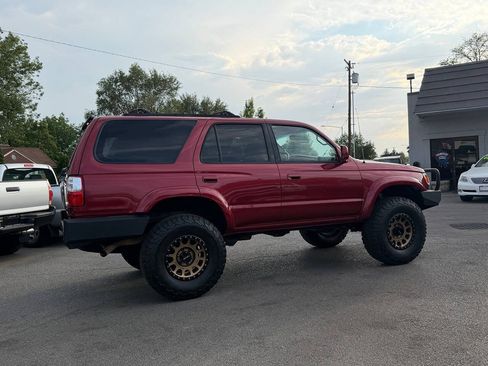 Used 2002 Toyota 4Runner SR5 w/ Leather Trim Pkg AWD/4WD image 14