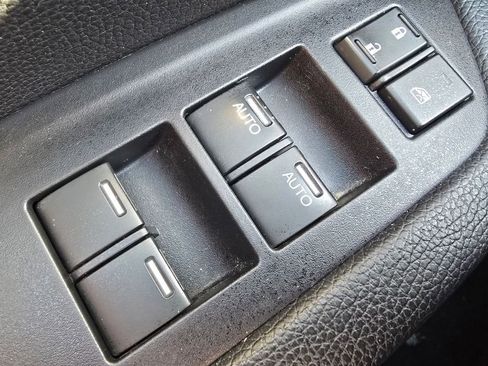 Used 2018 Honda Pilot EX-L image 24