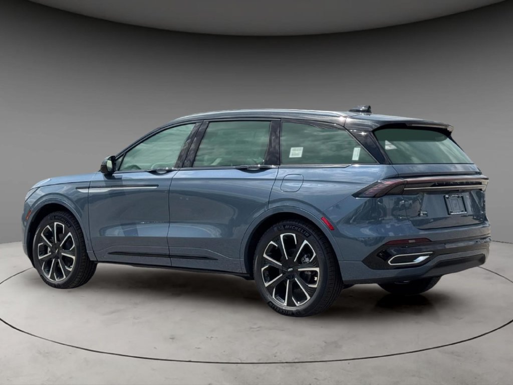 New 2026 Lincoln Nautilus Reserve AWD/4WD image 7
