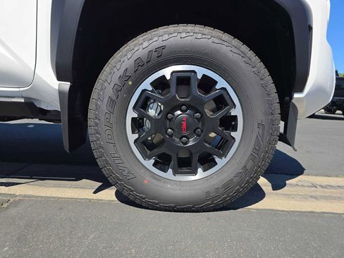 New 2026 Toyota Tacoma TRD Off-Road image 9