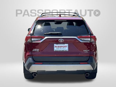 Used 2022 Toyota RAV4 Limited AWD/4WD image 3