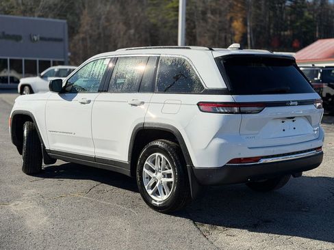 New 2025 Jeep Grand Cherokee Laredo X w/ Luxury Tech Group I image 3