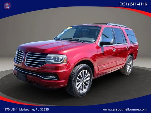 Used 2015 Lincoln Navigator 4WD image 1
