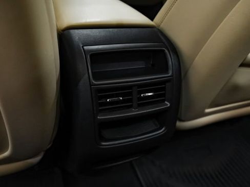 Used 2019 Cadillac XT5 Luxury FWD image 33