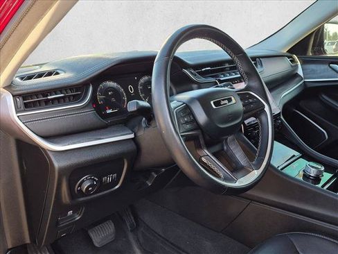 Used 2021 Jeep Grand Cherokee L Limited RWD image 5