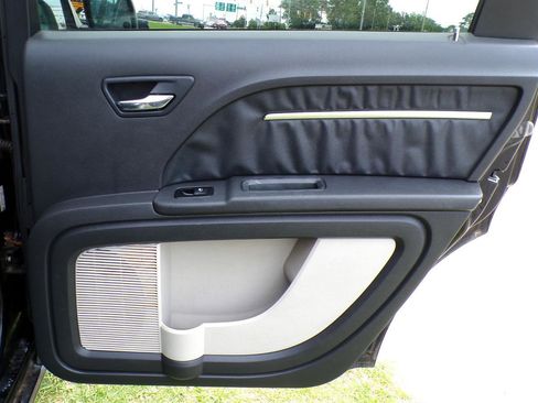 Used 2009 Dodge Journey R/T w/ Flexible Seating Group AWD/4WD image 23