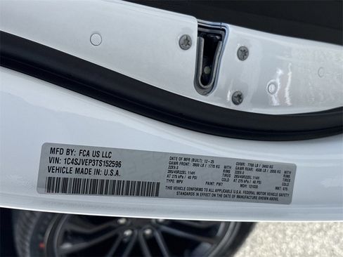 New 2026 Jeep Grand Wagoneer Summit image 37