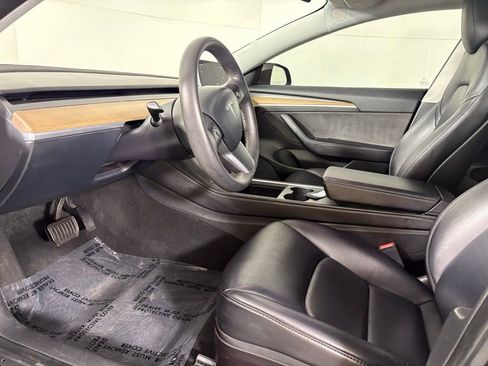 Used 2023 Tesla Model 3 Standard Range RWD image 26