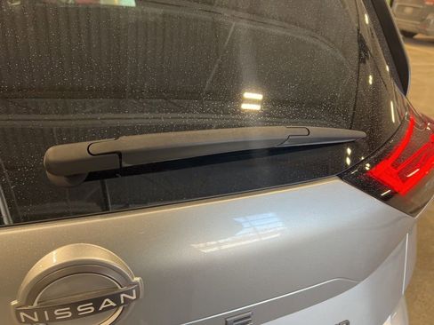 Certified 2024 Nissan Rogue SV image 35