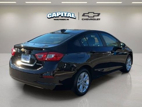 Used 2019 Chevrolet Cruze LS w/ LS Convenience Package image 5