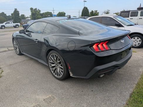 Used 2026 Ford Mustang Premium RWD image 3