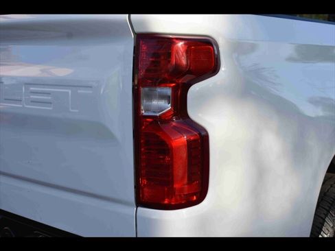 Used 2020 Chevrolet Silverado 1500 W/T w/ Trailering Package RWD image 43