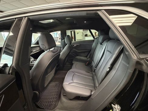 Used 2021 Audi Q8 Premium Plus w/ Premium Plus Package AWD/4WD image 39