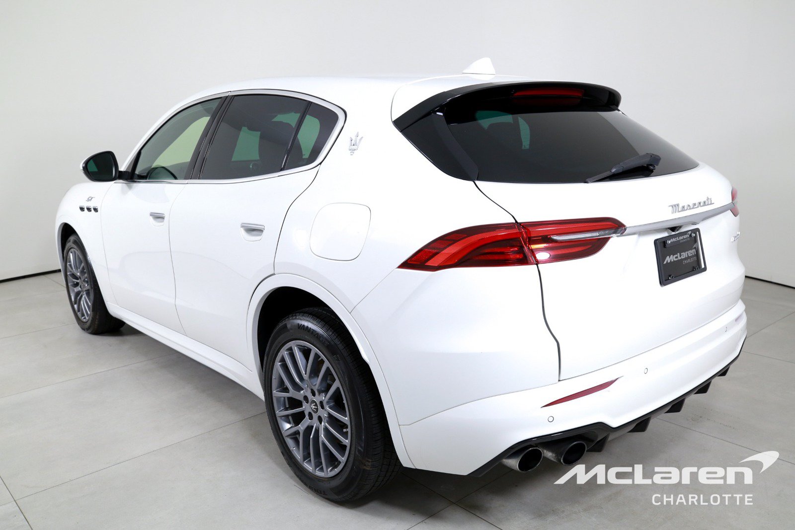 Used 2024 Maserati Grecale GT AWD/4WD image 6