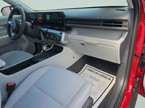 New 2026 Hyundai Kona SE image 9