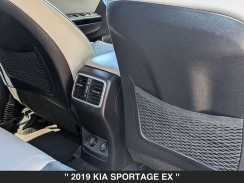 Used 2019 Kia Sportage EX w/ EX Sport Appearance Package AWD/4WD image 33