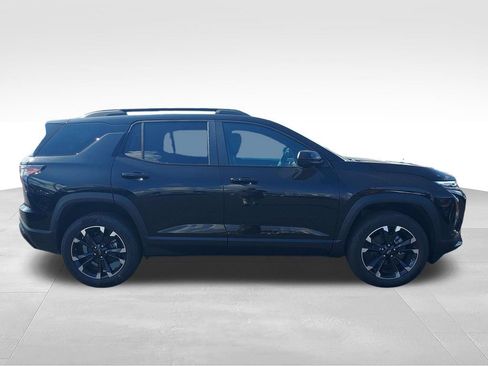 New 2027 Chevrolet Equinox RS w/ Convenience Package III AWD/4WD image 6