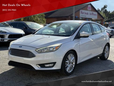Used 2015 Ford Focus Titanium image 1