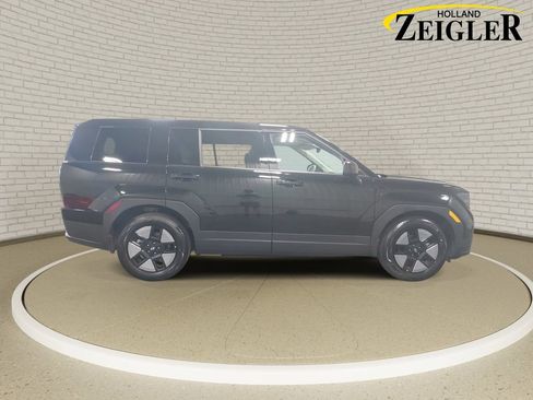 Certified 2026 Hyundai Santa Fe SE AWD/4WD image 4