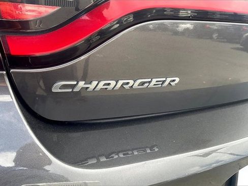 Used 2022 Dodge Charger GT image 8