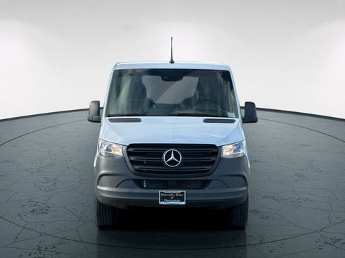 Used 2024 Mercedes-Benz Sprinter 2500 image 10