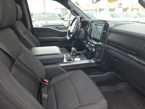 Used 2022 Ford F150 XLT w/ Equipment Group 302A High image 10