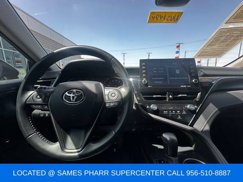 Used 2022 Toyota Camry XSE FWD image 12