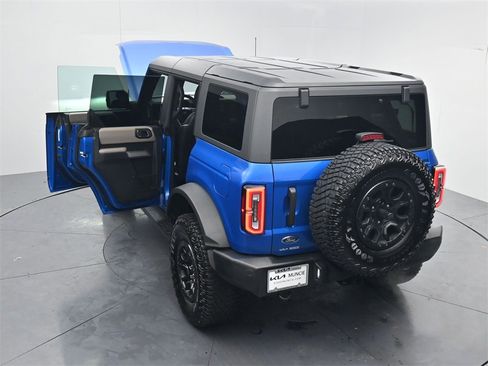 Used 2022 Ford Bronco Wildtrak image 52