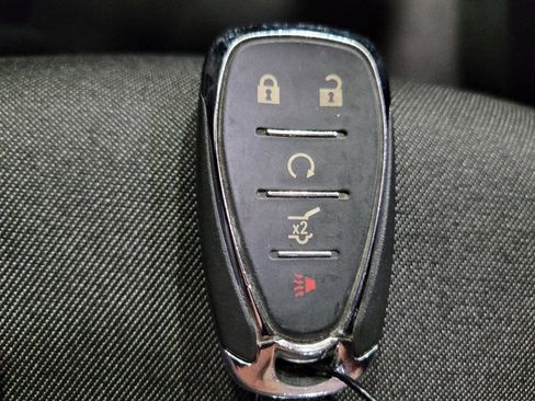 Used 2018 Chevrolet Equinox LT w/ Sun & Infotainment Package AWD/4WD image 32