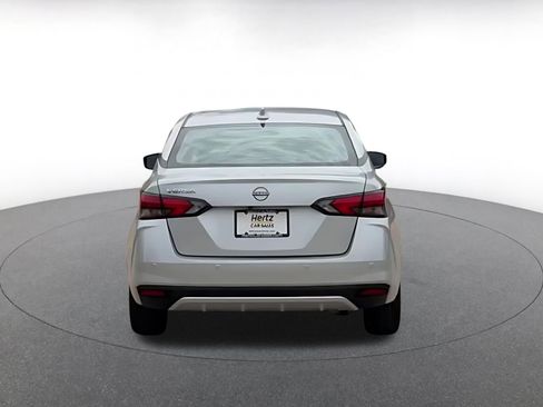 Used 2025 Nissan Versa SV FWD image 12