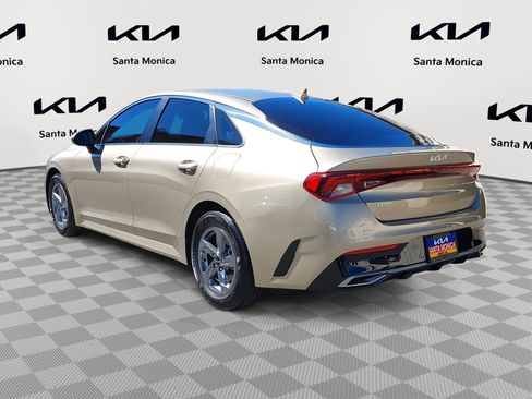 Used 2022 Kia K5 LXS image 7