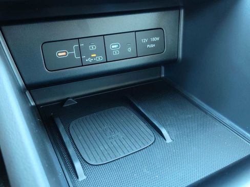 New 2025 Hyundai Sonata Limited image 24