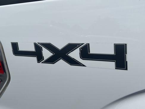 Used 2014 Ford F150 XLT w/ Equipment Group 302A Luxury AWD/4WD image 10