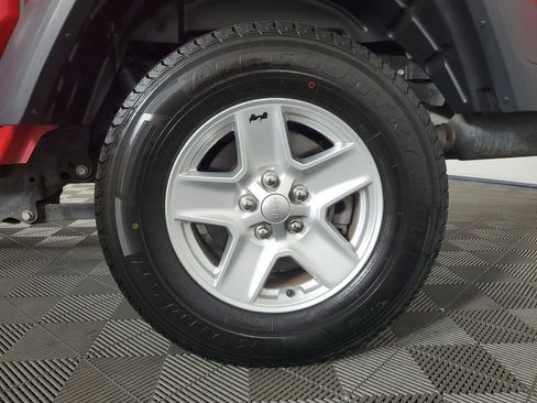 Used 2020 Jeep Gladiator Sport w/ Quick Order Package 23S image 31