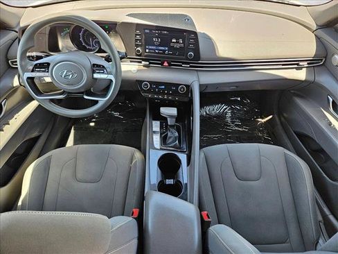Used 2023 Hyundai Elantra Blue FWD image 22