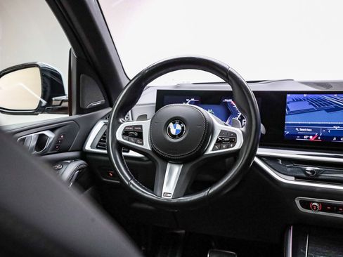 Certified 2024 BMW X5 xDrive40i w/ M Sport Package image 16